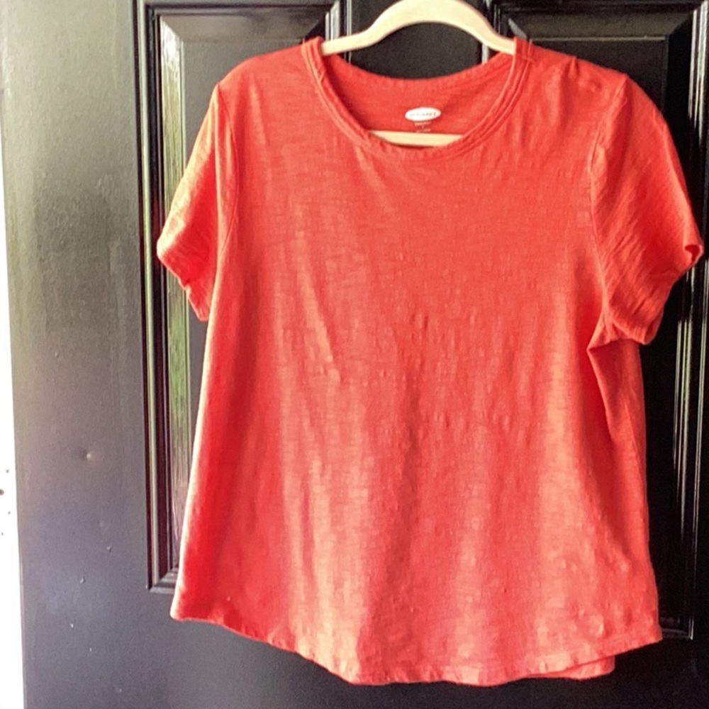 Women’s Old Navy top size medium